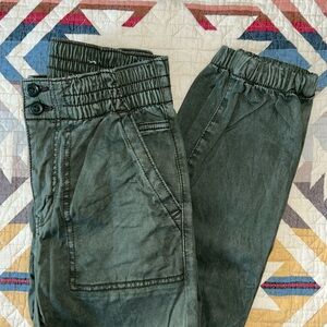 American Eagle Jogger